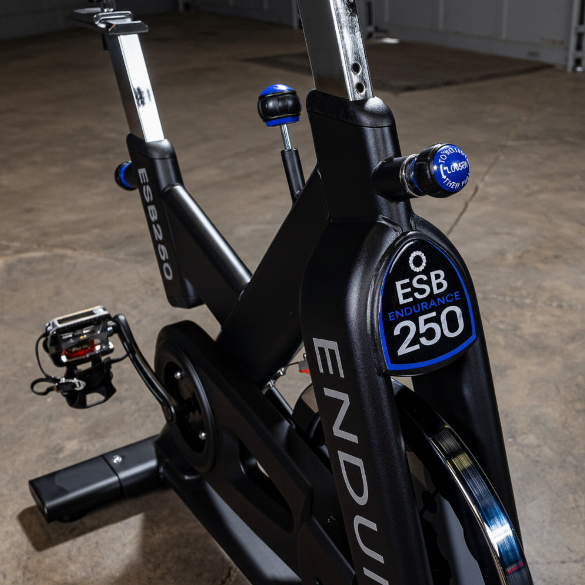 Body-Solid Endurance ESB250 Indoor Cycle closeup