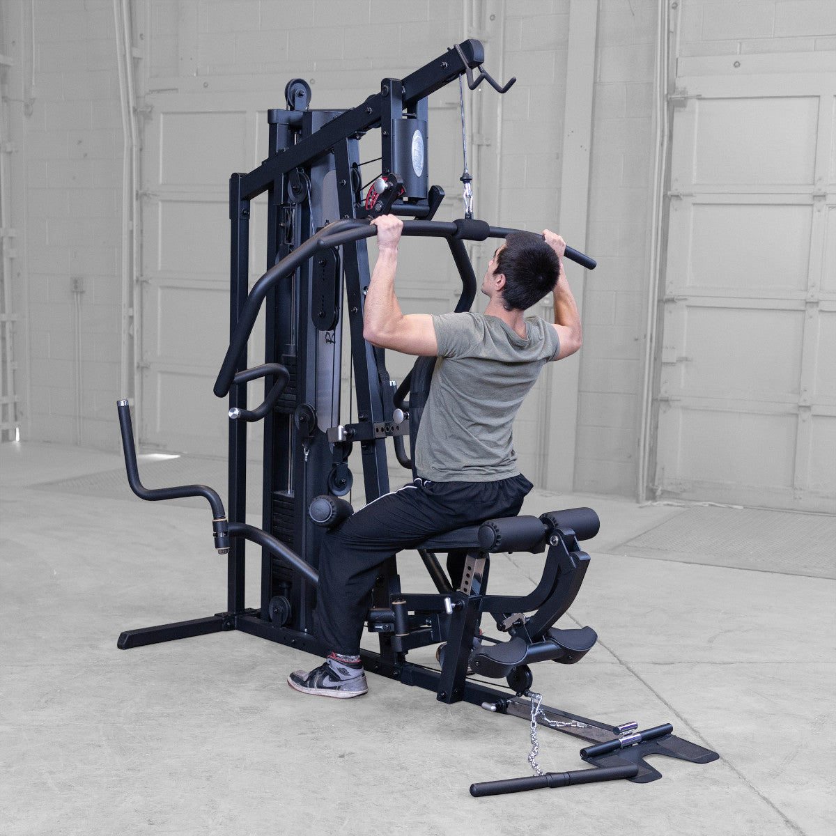 Body-Solid G5B Multi-Station Gym exercise