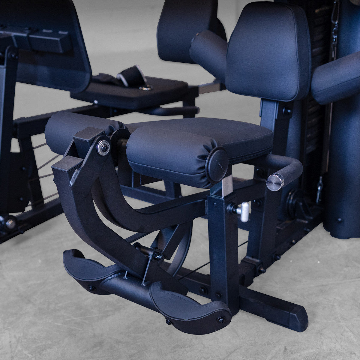 Body-Solid G9B Dual Stack Gym with Leg Press exercise