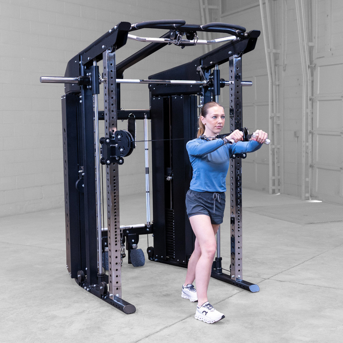 Body-Solid GFSR100 All-in-One Smith Machine / Functional Trainer man exercising