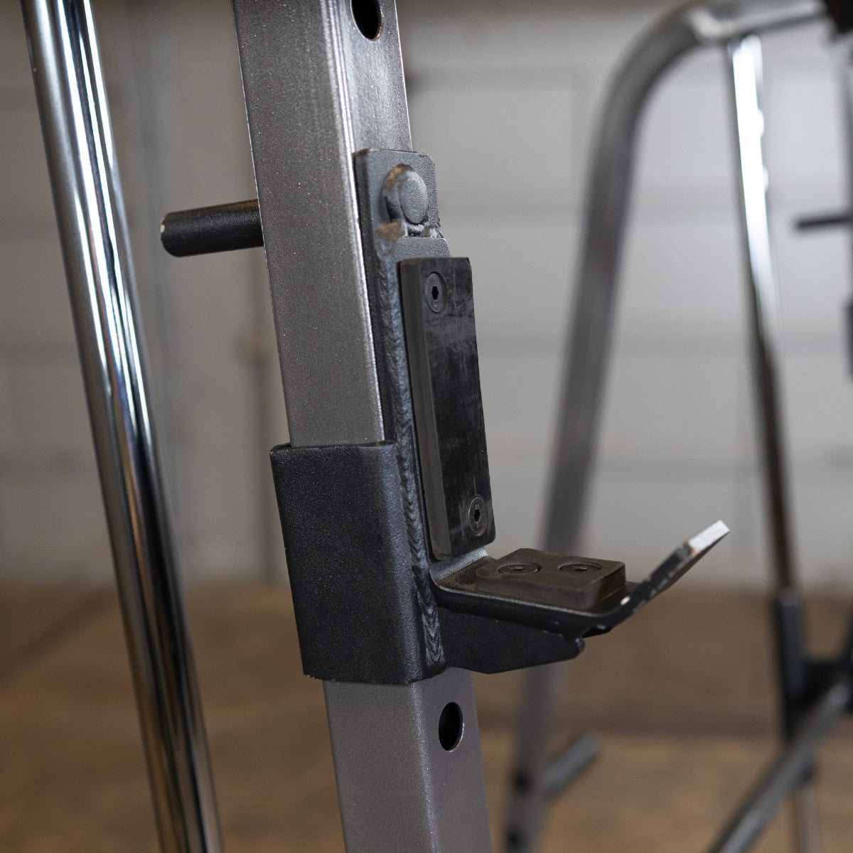 Body-Solid Powerline PSM200 Smith Machine closeup