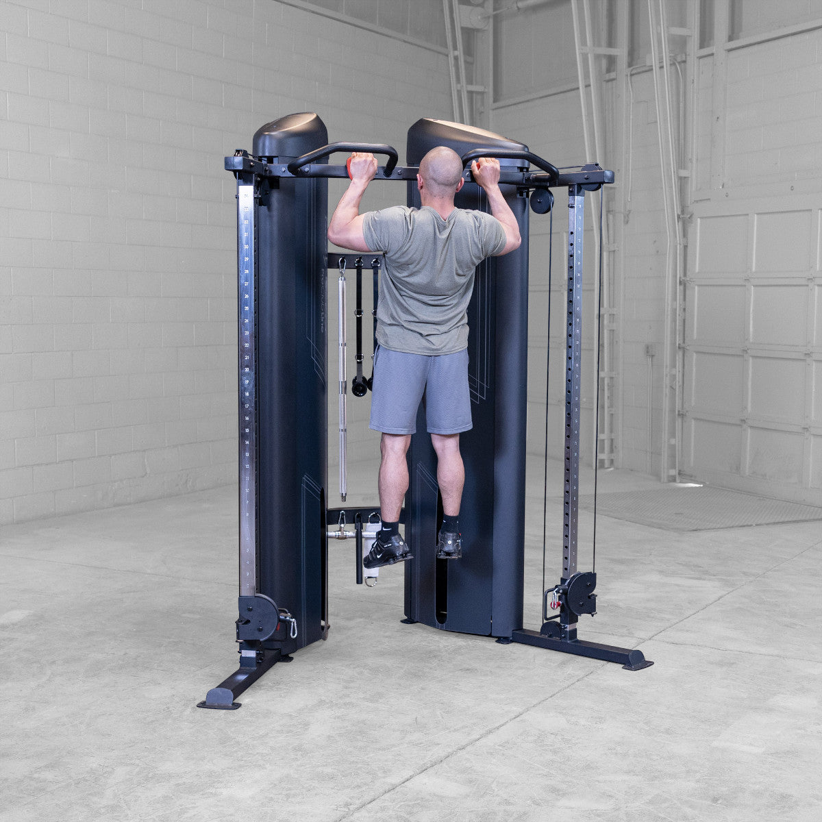 Body-Solid Pro ClubLine S2FTX Series II Functional Trainer exercise