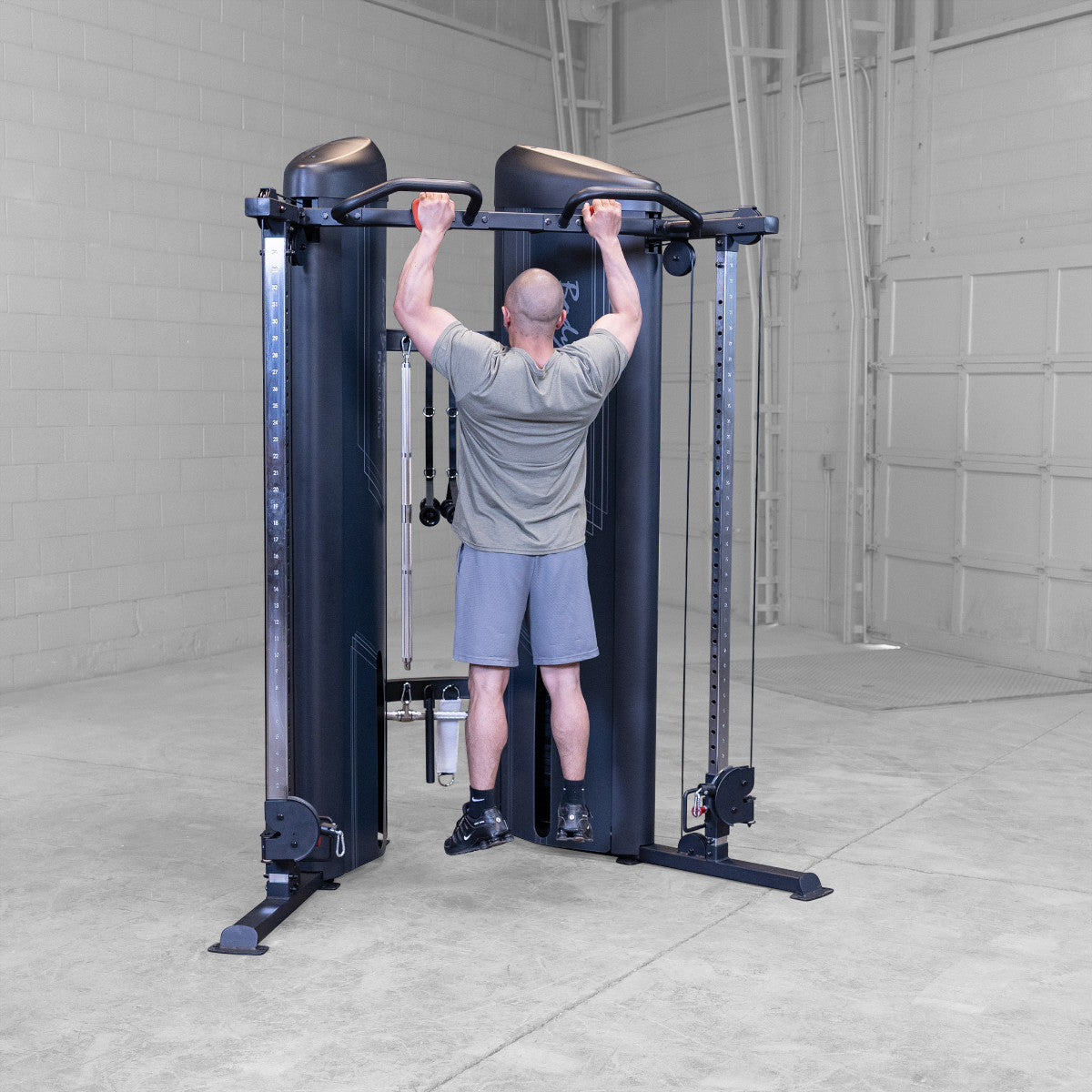 Body-Solid Pro ClubLine S2FTX Series II Functional Trainer exercise