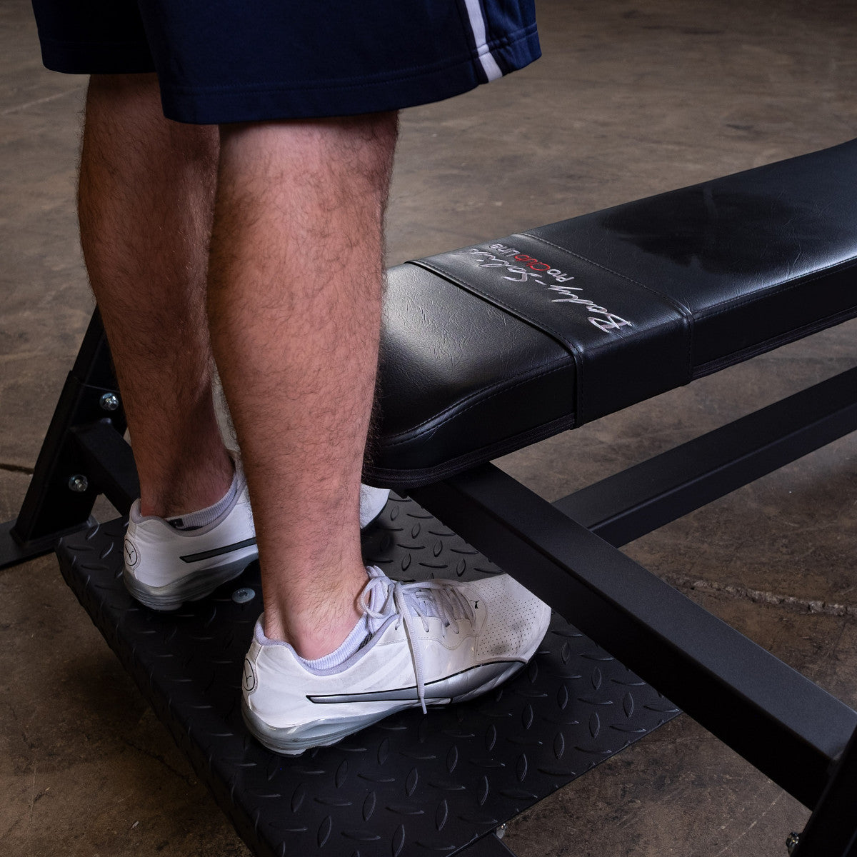 Body-Solid SOFB250 Pro ClubLine Olympic Flat Press Bench spotter stand