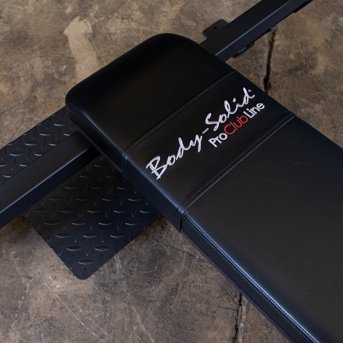 Body-Solid SOFB250 Pro ClubLine Olympic Flat Press Bench closeup