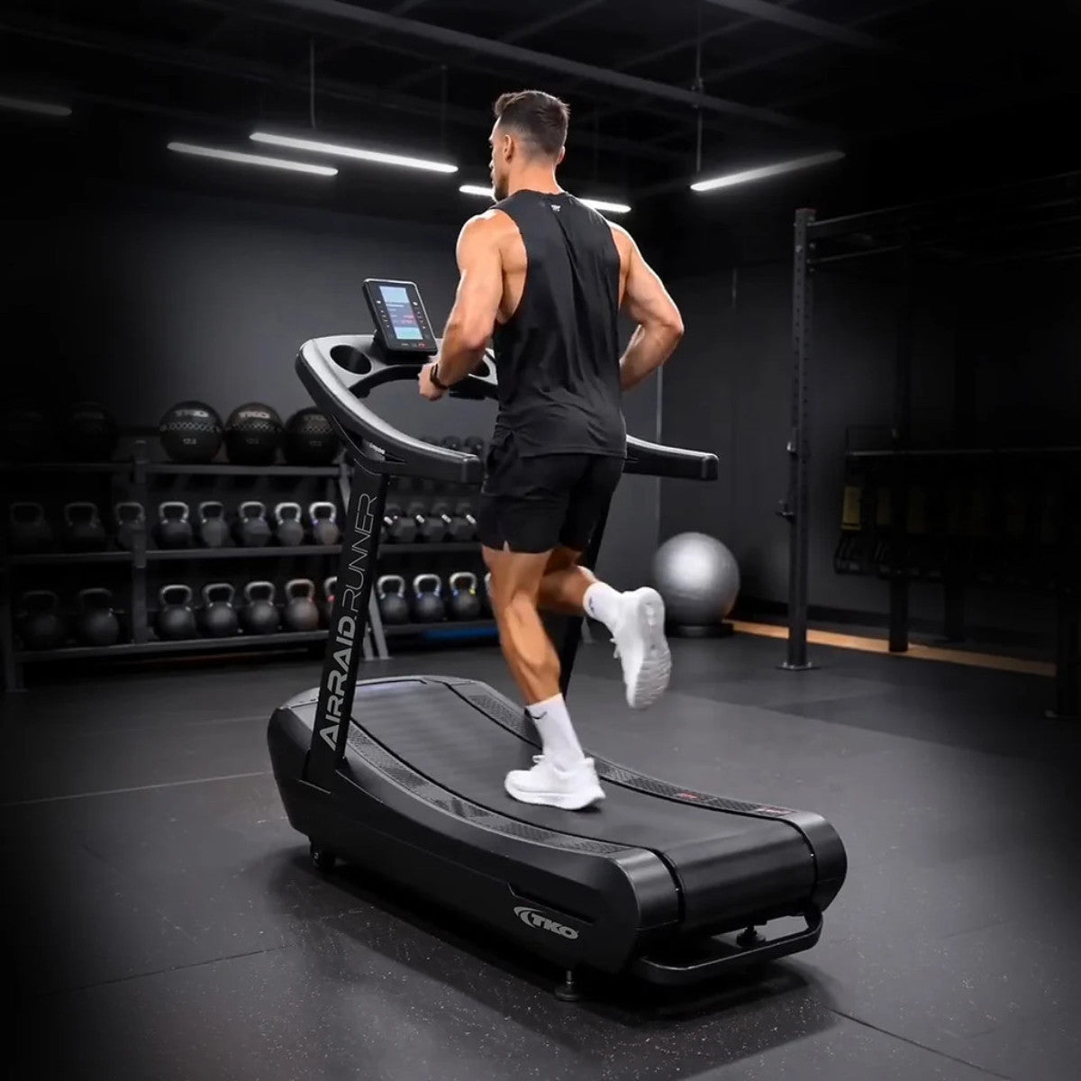 TKO 8CRUN AirRaid Runner man running in gym